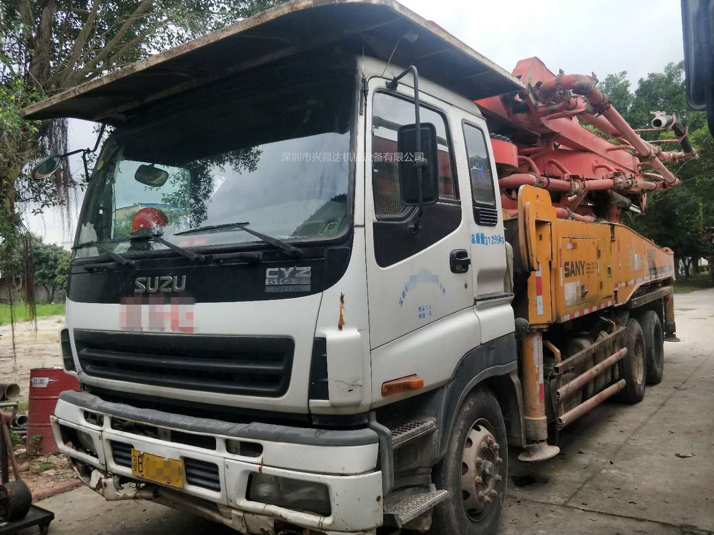 广东广州2009年底3台40米X支腿三一重工泵车，五十铃底盘