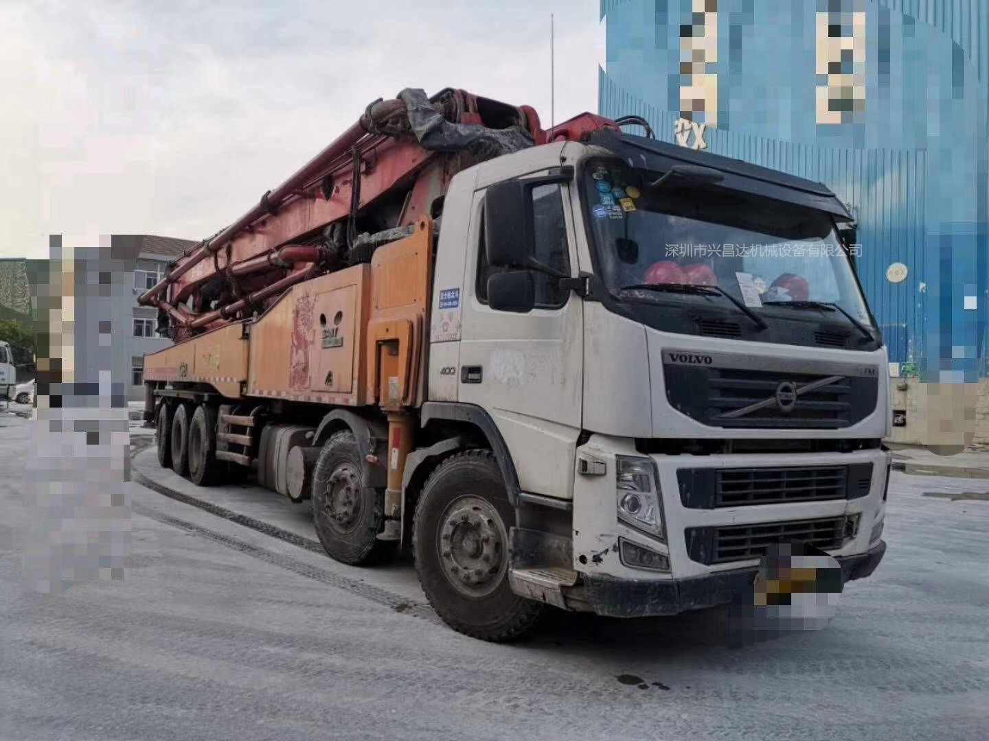 广东广州2014年底5桥国三62米C8三一重工泵车，沃尔沃底盘